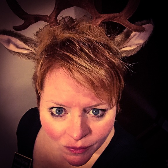 Meet your Posher, Sharon - Picture 1 of 1